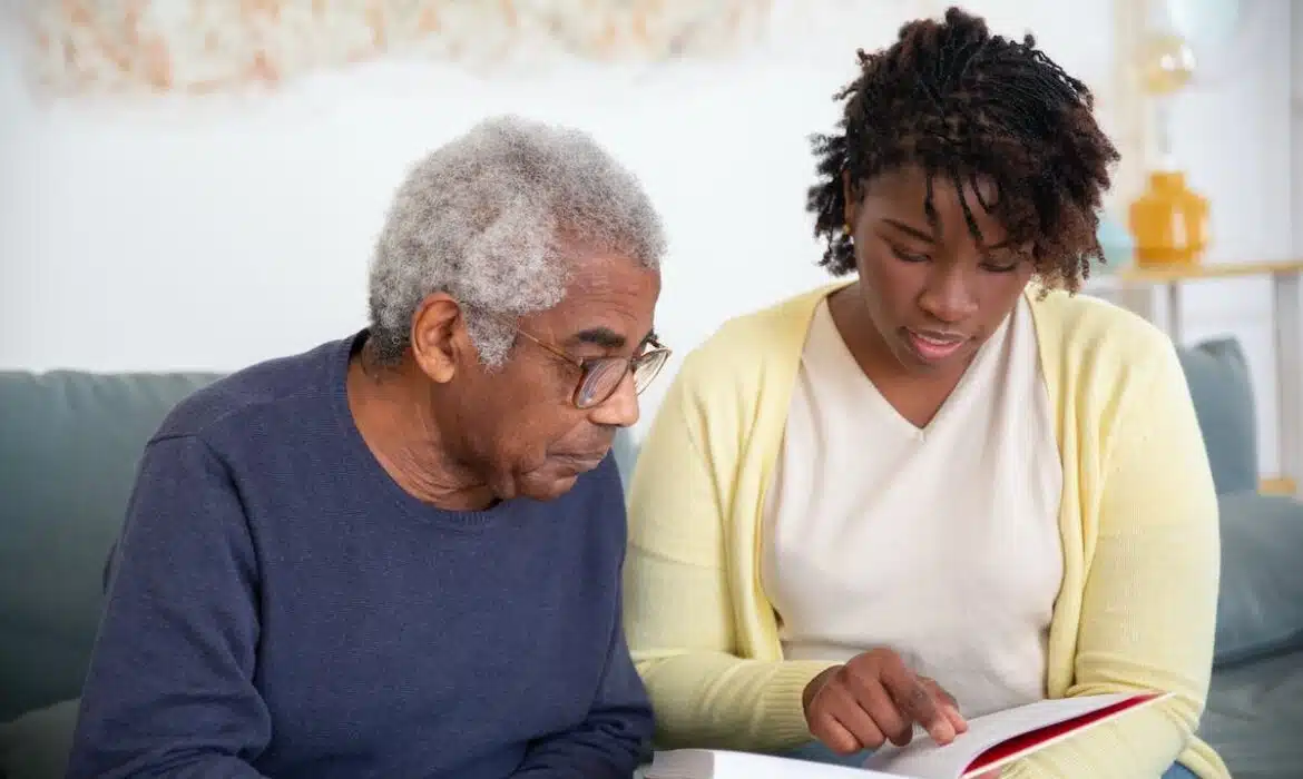 L’impact des activités sociales sur le bien-être des seniors : un élément essentiel à ne pas négliger